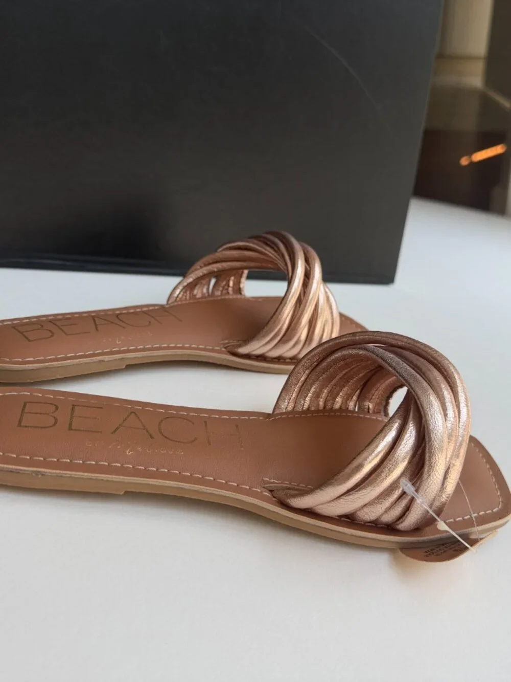 NEW IN BOX Beach by Matisse Gale Gold Slide Sandals 7M